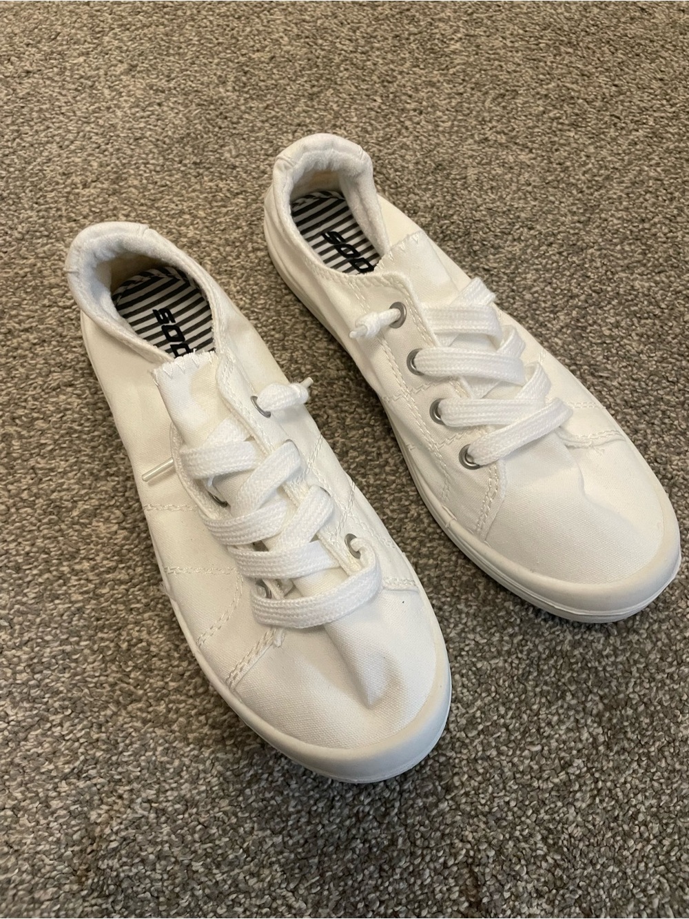 Soda White Women's Canvas Sneakers